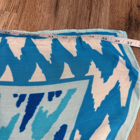 Theodora & Callum Blue White Pattern Rectangle Scarf 66” X 37” Versatile Beach - Picture 4 of 7